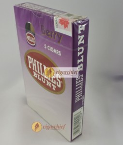 Phillies Blunts Cigars Berry Pack of 5 Cigars Side