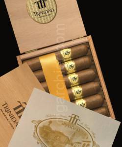 Trinidad Cuban Cigars Vigia Open Box of 12 Cigars Cedar