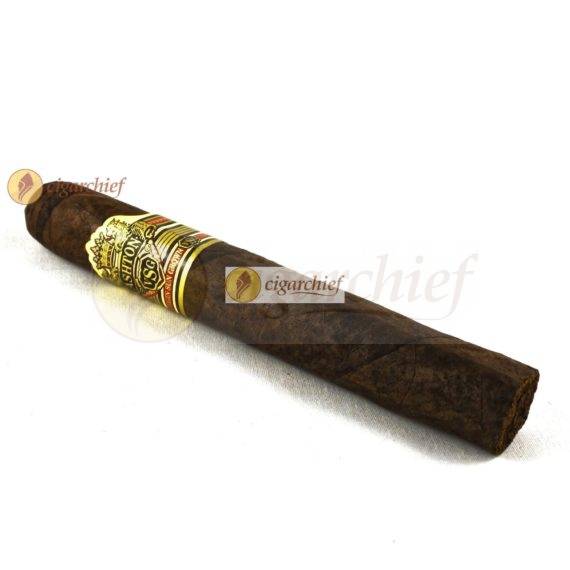 Ashton Cigars VSG Robusto Single Cigar White Background