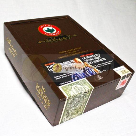 Joya de Nicaragua Cigars Añtano Robusto Grande Box of 10 Cigars Closed