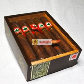 Joya de Nicaragua Cigars Añtano Robusto Grande Box of 10 Cigars Open