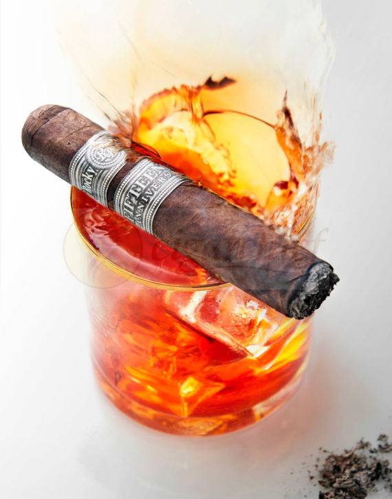 Rocky Patel Cigars 15th Anniversary Robusto Single Cigar Whiskey