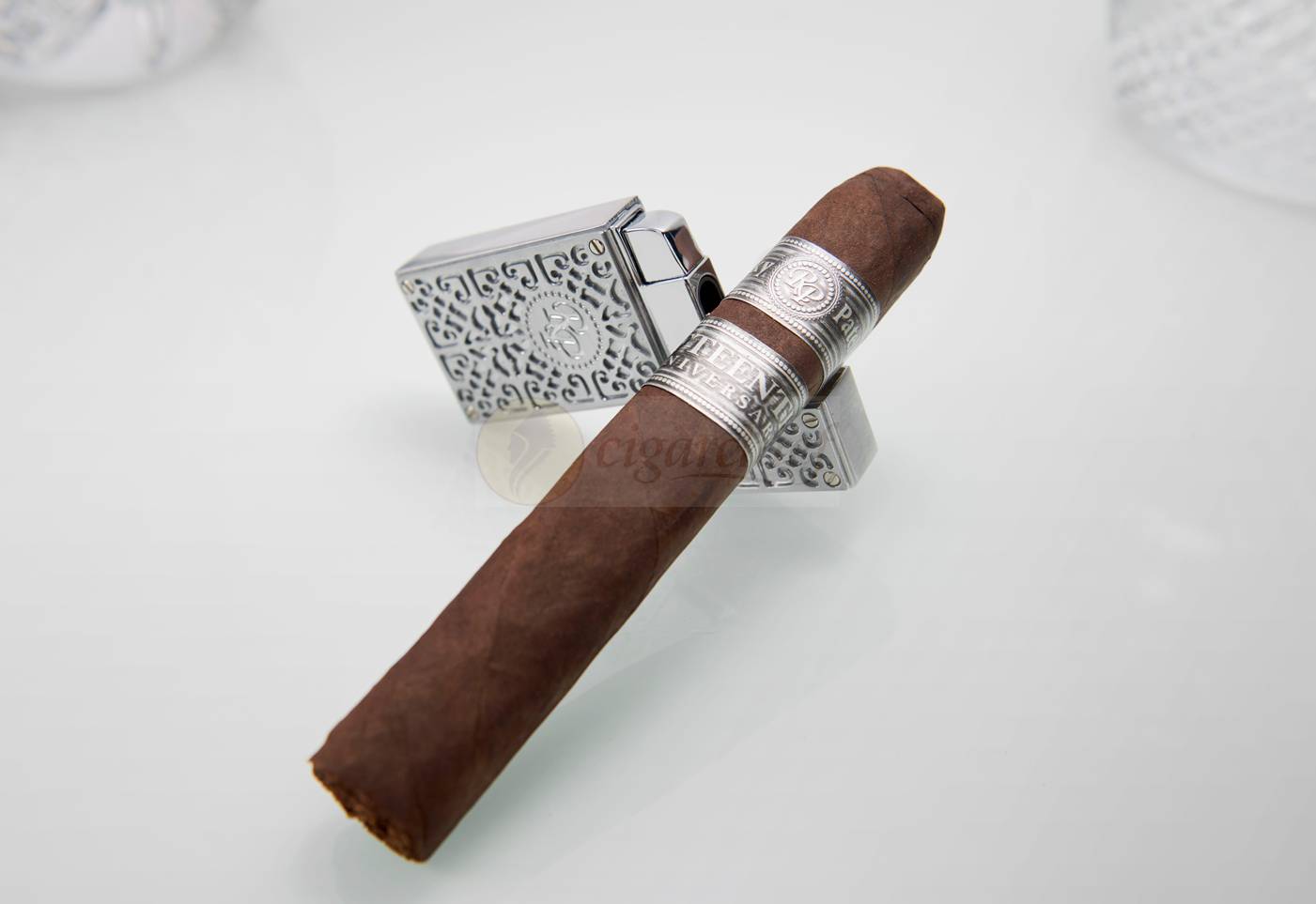 Rocky Patel Cigars 15th Anniversary Torpedo Single Cigar Lighter Rocky Patel Cigars 15th Anniversary Torpedo Single Cigar Lighter