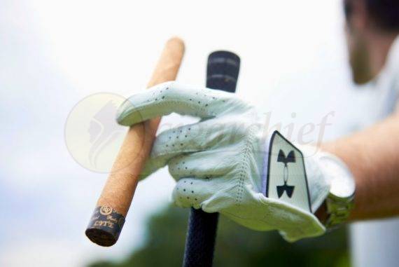 Rocky Patel Cigars The Edge Connecticut Robusto Single Cigar Golf Club 2