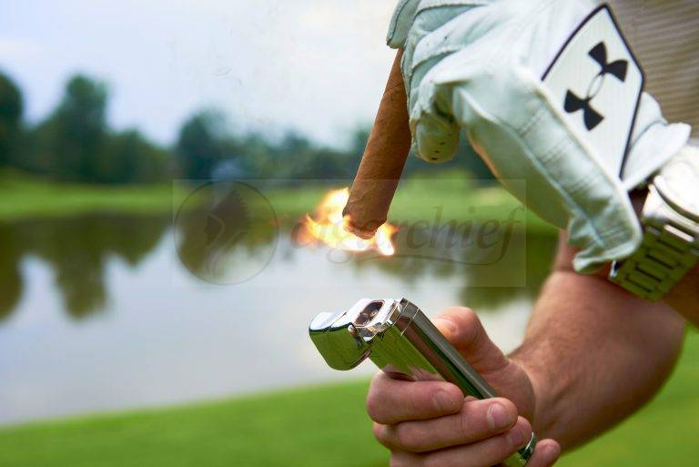 Rocky Patel Cigars The Edge Connecticut Robusto Single Cigar Golf Club Fire Rocky Patel Cigars The Edge Connecticut Robusto Single Cigar Golf Club Fire