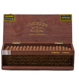 Rocky Patel Cigars The Edge Corojo Robusto 100
