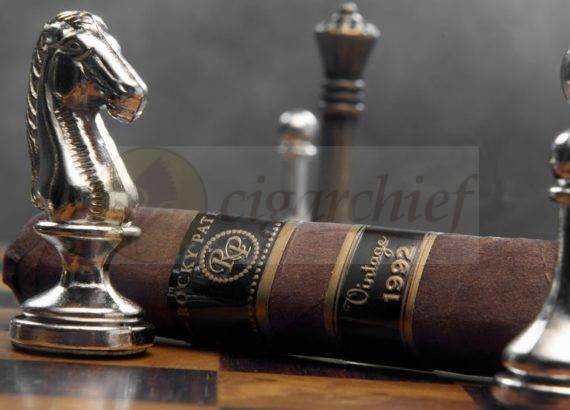 Rocky Patel Cigars Vintage 1992 Sumatra Toro Single Cigar Chess Board