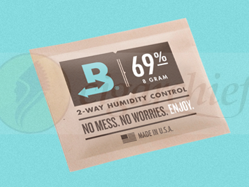 Boveda Humidity Website Promo 69% Small 8g Single Blue Background