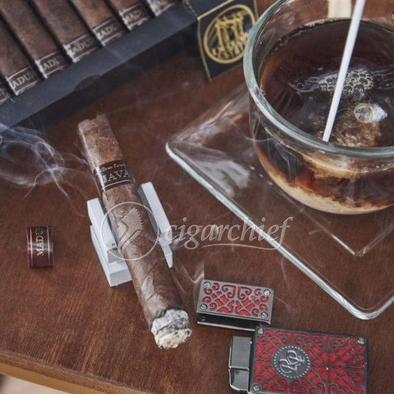 Rocky Patel Java Maduro Robusto /Toro