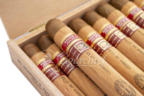 Romeo Y Julieta Cedros De Luxe (LCDH) Cigars