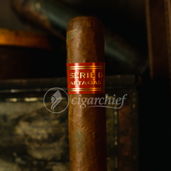 Cigar Chief Cuban Humidor Partagas Serie D no.4