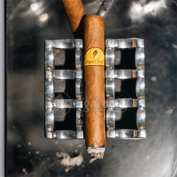 Cigar Chief Classic Connecticut Robusto by Claudio Sgroi