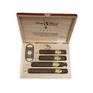 Oliva Master Blends 3 4 Cigar Sampler with Cutter