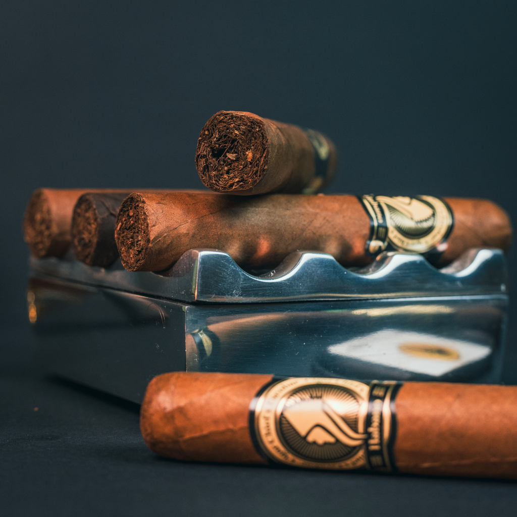 How to Taste and Appreciate the Nuances of a Fine Cigar