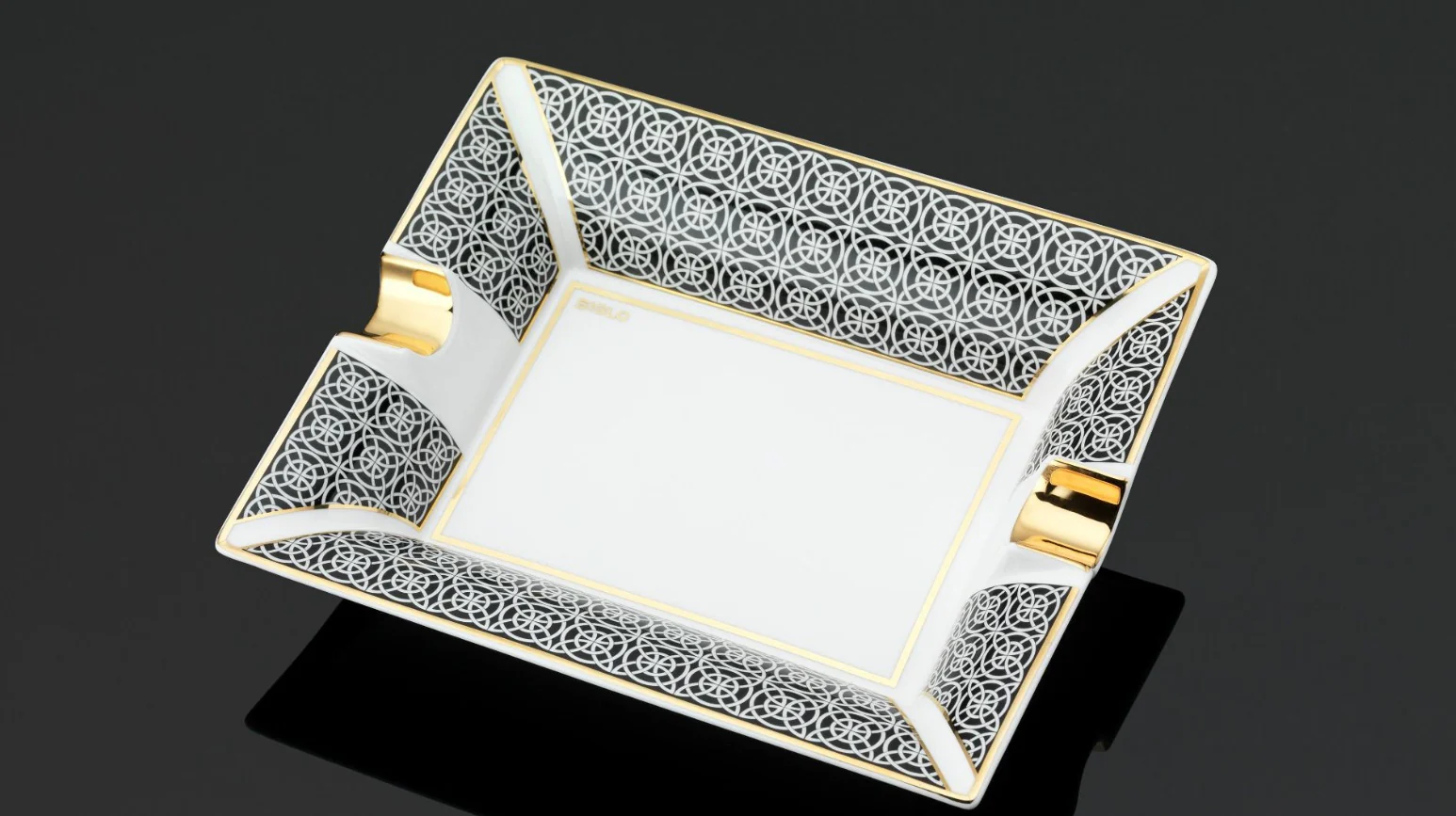 Siglo Opulent Gold Ashtray